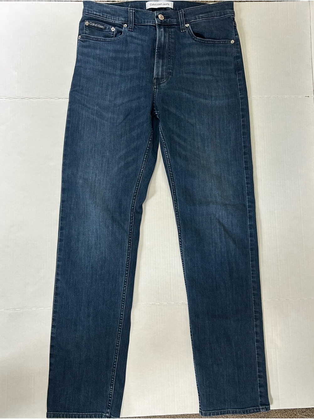 Calvin Klein Men's Jeans Slim Straight Classic Staple Preppy Flattering